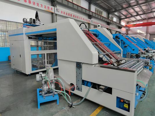 उच्च दक्षता वाले नालीदार कार्डबोर्ड के लिए हाई स्पीड ऑटोमैटिक फ्लूट लैमिनेटर मशीन